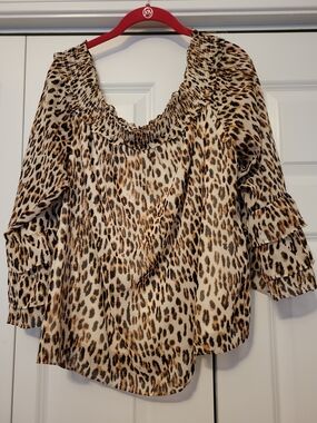 VENUS Leopard Print Off The Shoulder Top in Beige and Brown